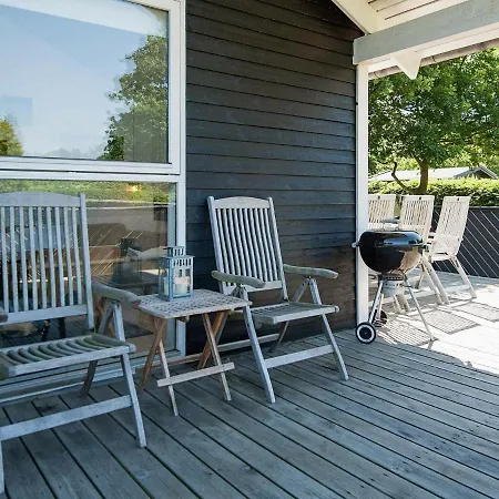 Holiday Grenaa